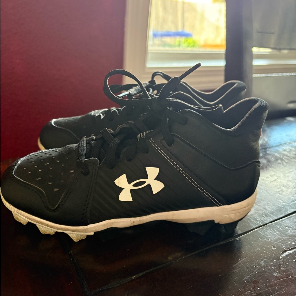 Under Armour Kids Black and White Sneakers